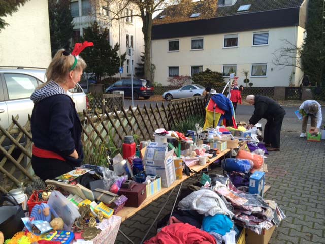 Tierschutzflohmarkt_FFM-1 Ein ganz normaler Monat im Tierschutzliga-Dorf