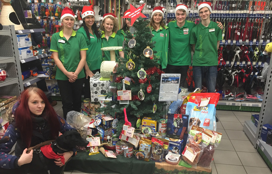 Spendenübergabe Fressnapf Groß Gaglow