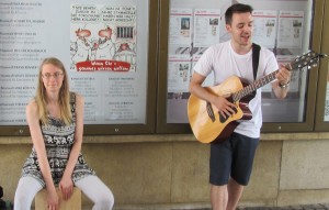 Straßenmusik Max und Anika Tierschutzligadorf