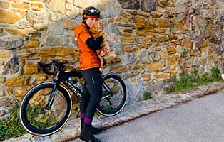 sara-dwyer-radfahren-für-tierschutz-katze Sarah Dwyer erbringt sportliche Höchstleistung für die TIERSCHUTZLIGA