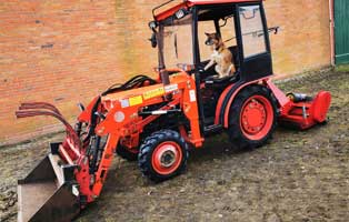 wardenburg neuer traktor schäferhund